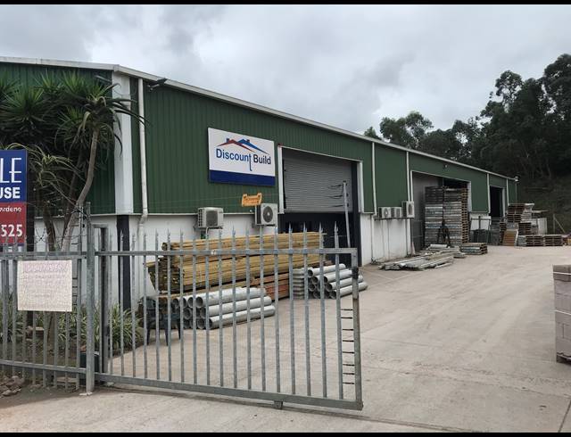 2,600M² WAREHOUSE TO LET IN BRIARDENE